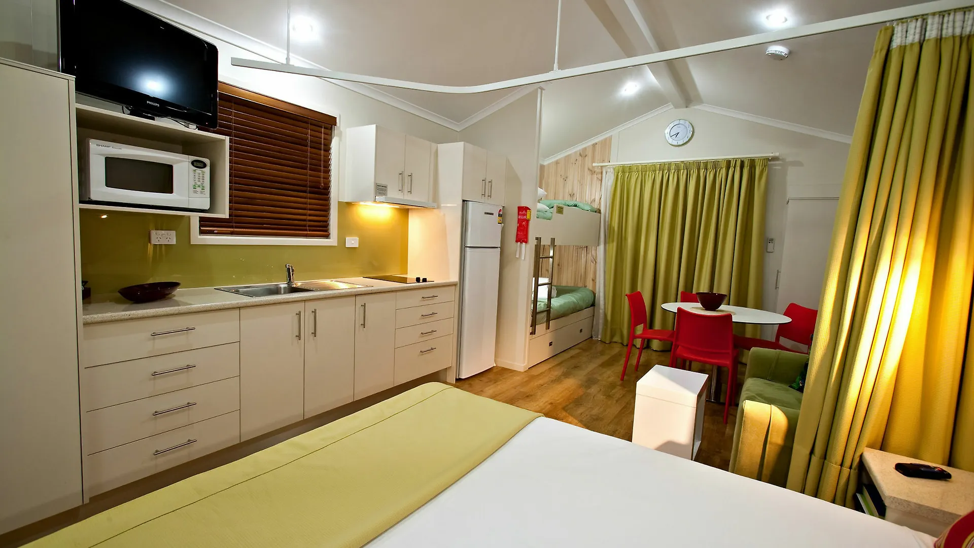 Big4 Adventure Whitsunday Resort Airlie Beach 4*,  Australia
