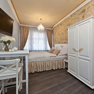 Cathedral 4*, Прага Чехия