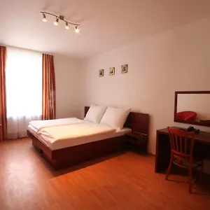 Susa Praga
