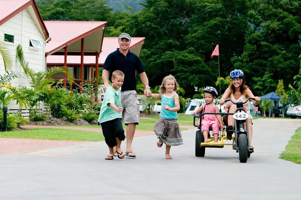 Big4 Adventure Whitsunday Resort Airlie Beach 4*,  Australia