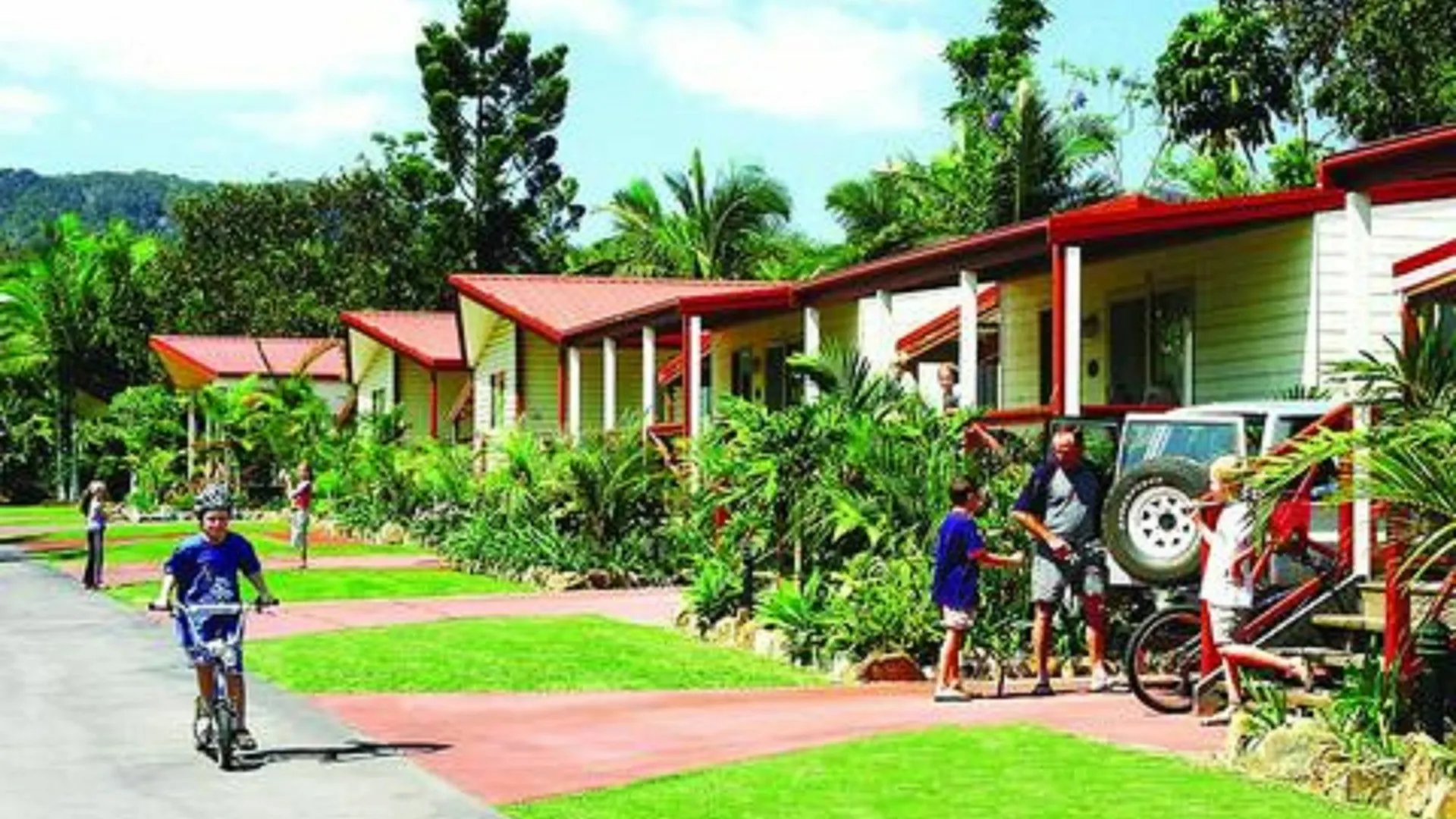 Big4 Adventure Whitsunday Resort Airlie Beach 4*,